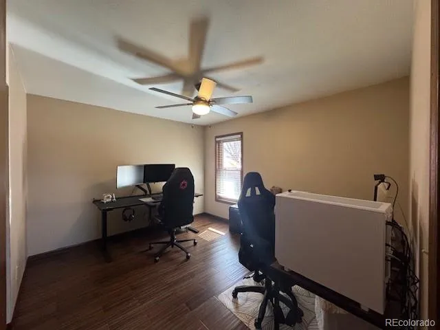 Lamar, Colorado 81052, United States, 3 Bedrooms Bedrooms, ,2 BathroomsBathrooms,Residential,Pending,101261