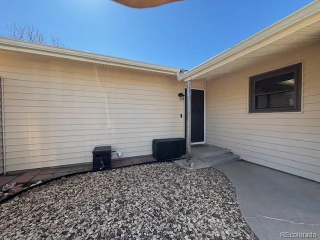 Lamar, Colorado 81052, United States, 3 Bedrooms Bedrooms, ,2 BathroomsBathrooms,Residential,Pending,101261