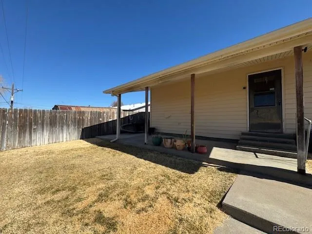Lamar, Colorado 81052, United States, 3 Bedrooms Bedrooms, ,2 BathroomsBathrooms,Residential,Pending,101261