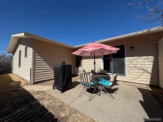 Lamar, Colorado 81052, United States, 3 Bedrooms Bedrooms, ,2 BathroomsBathrooms,Residential,Pending,101261