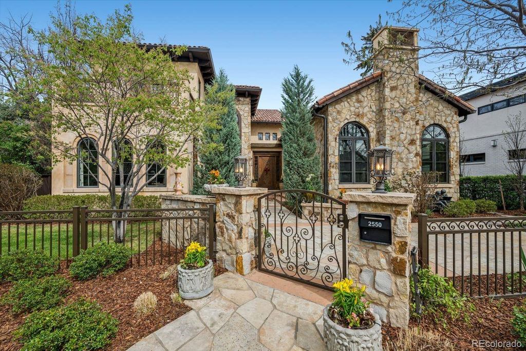 Photo of 2550 S Columbine Street, Denver, CO 80210 (MLS # 4993614)