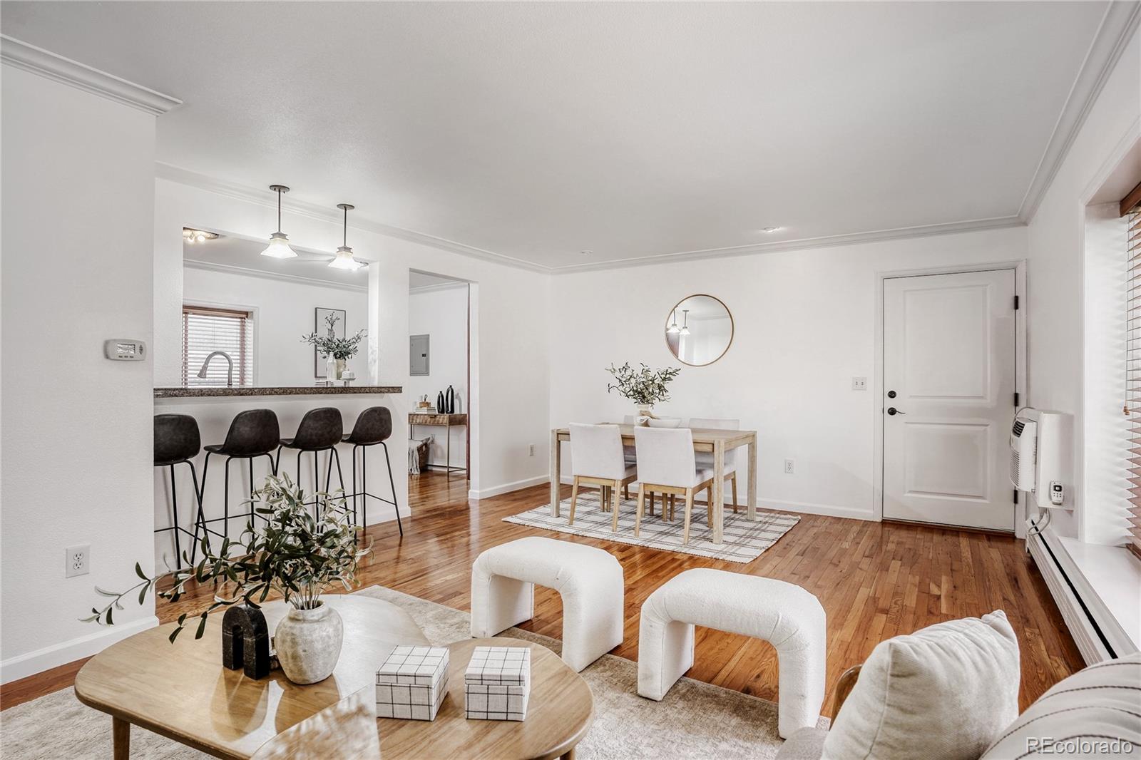 920 Eudora Street 102
