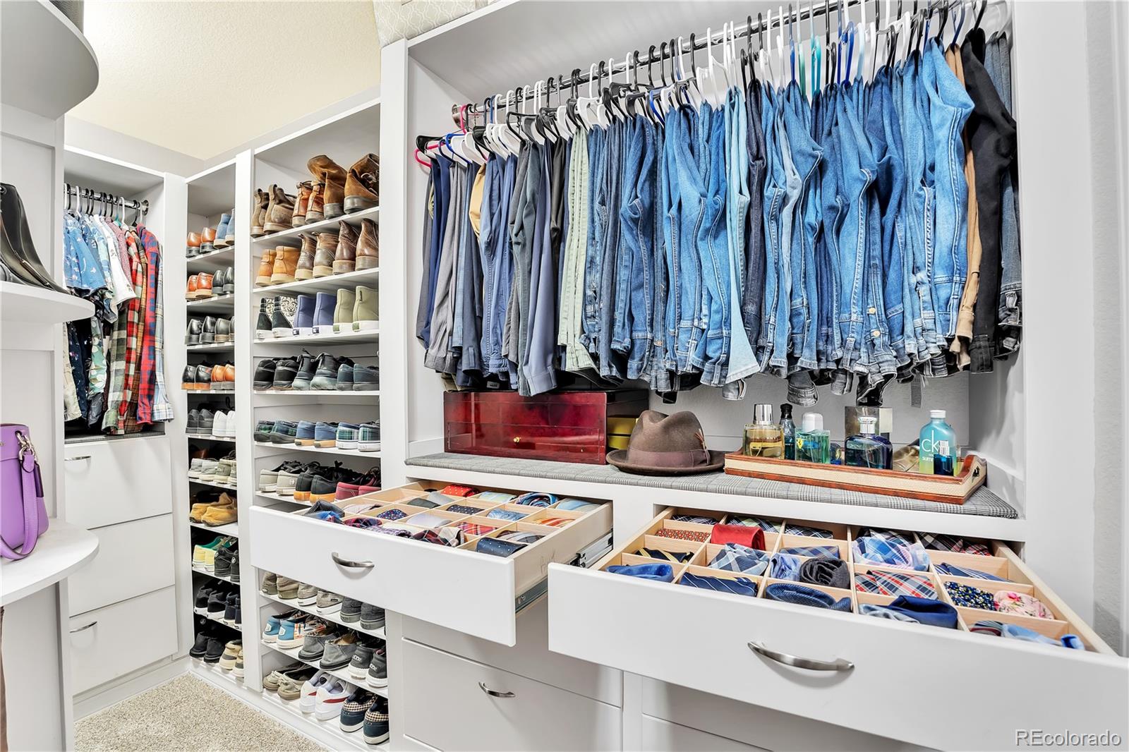 8611 Dry Needle Place