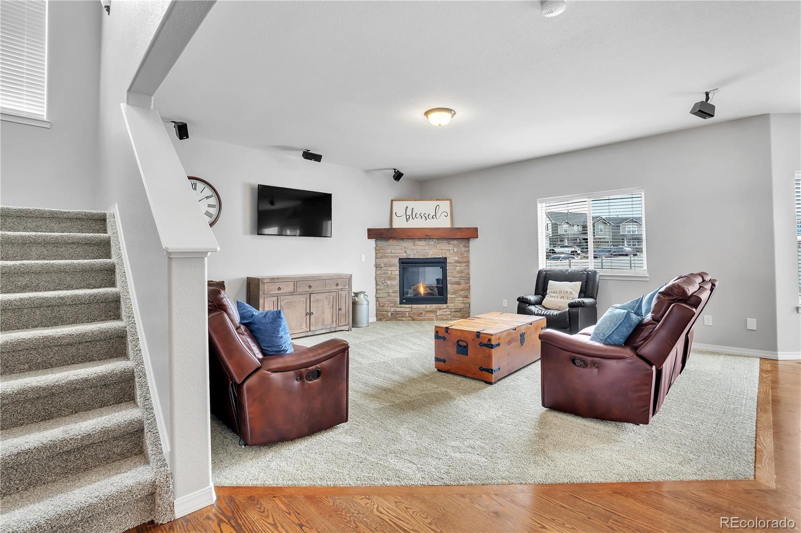 8611 Dry Needle Place