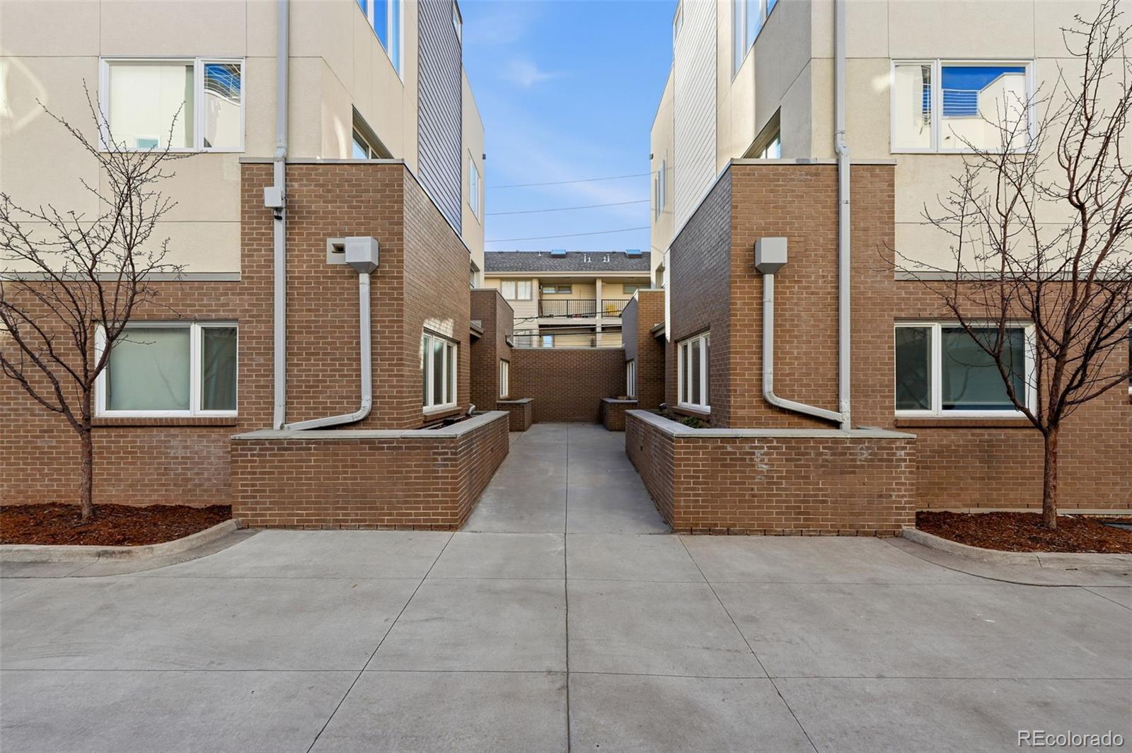 163 S Harrison Street