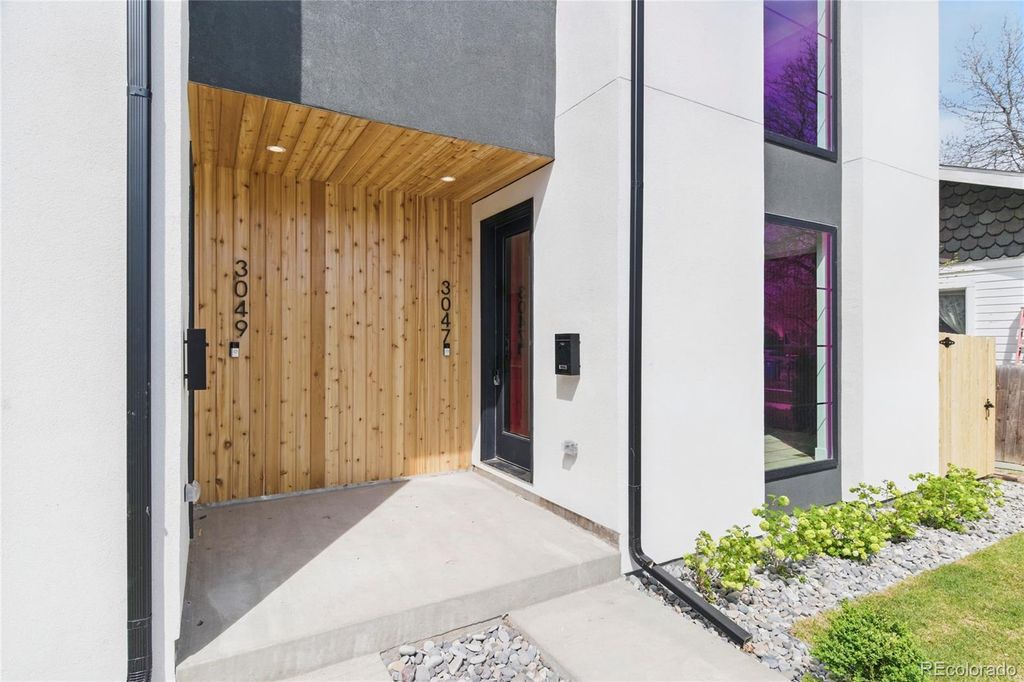 Photo of 3047 S Cherokee Street, Englewood, CO 80110 (MLS # 2109746)