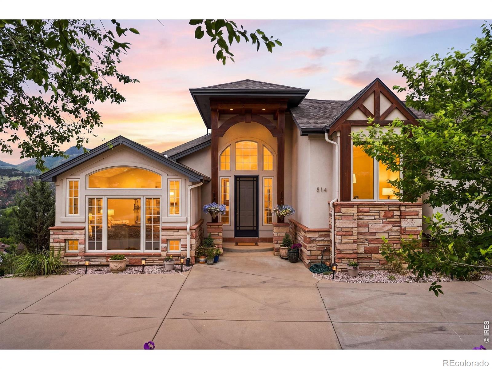814 Mountain View Drive