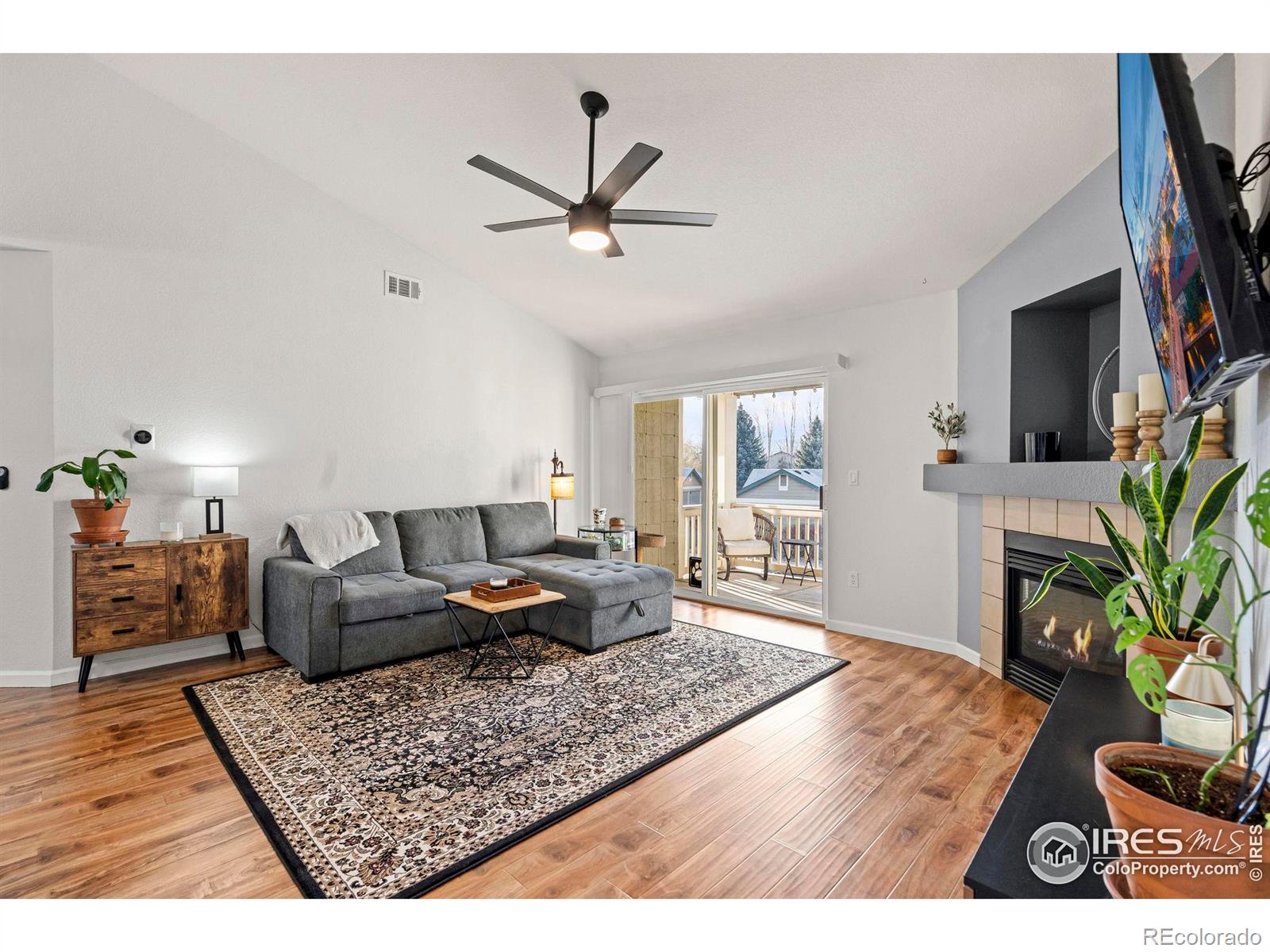 5225 White Willow Drive