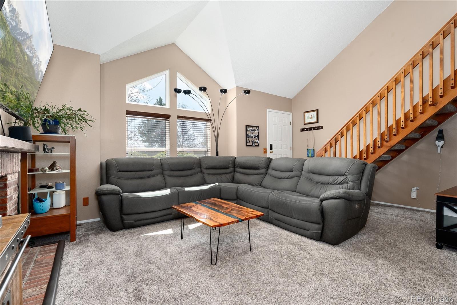 5729 Wagonwheel Trail