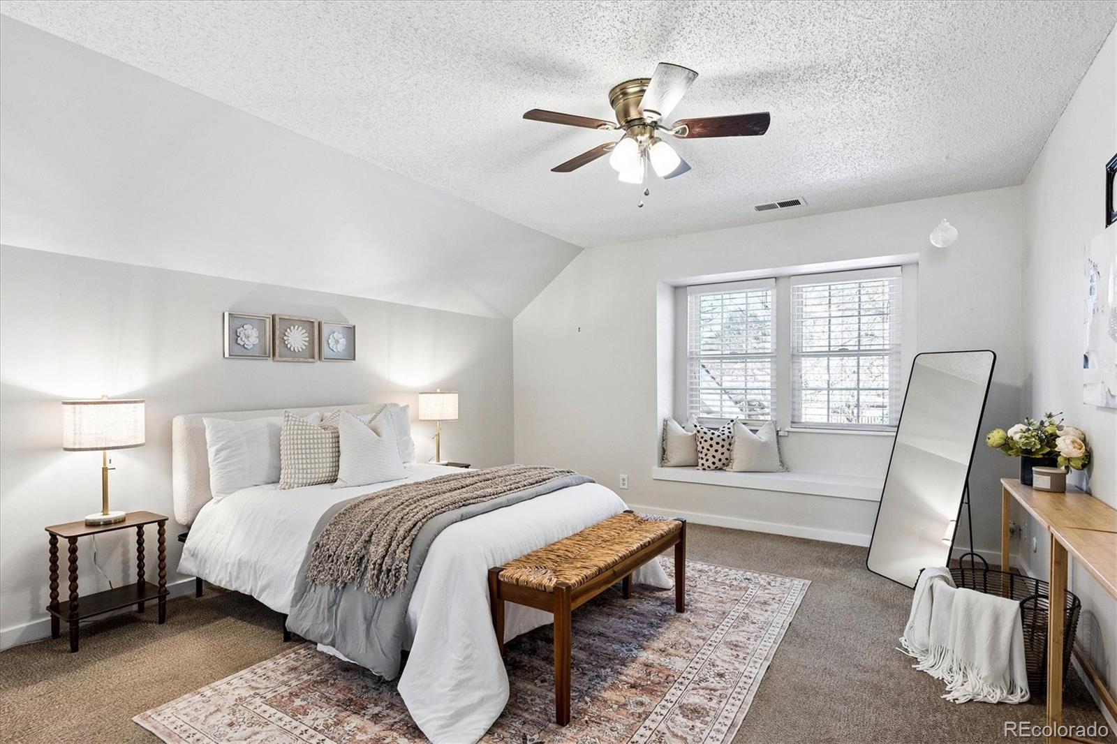 2770 S Elmira Street 7