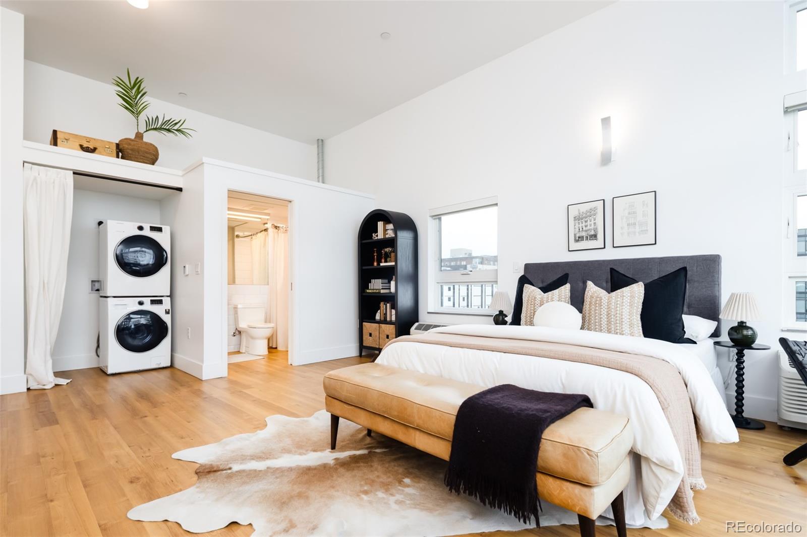 135 N Adams Street 511
