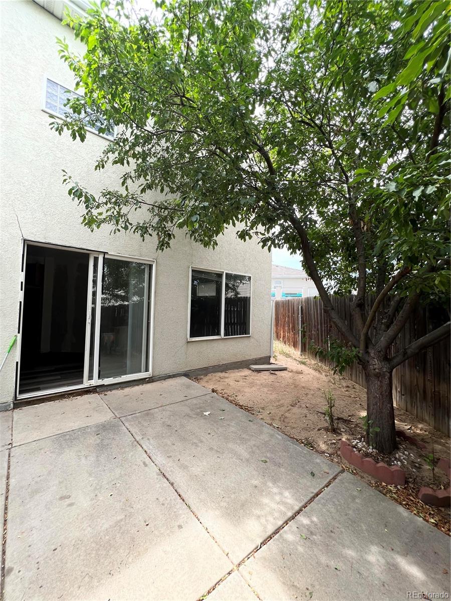 20715 E 39th Avenue, Denver, CO, 80249 1 20715 E 39th Avenue