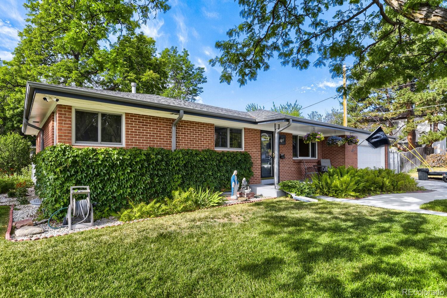 12142 W 60th Place