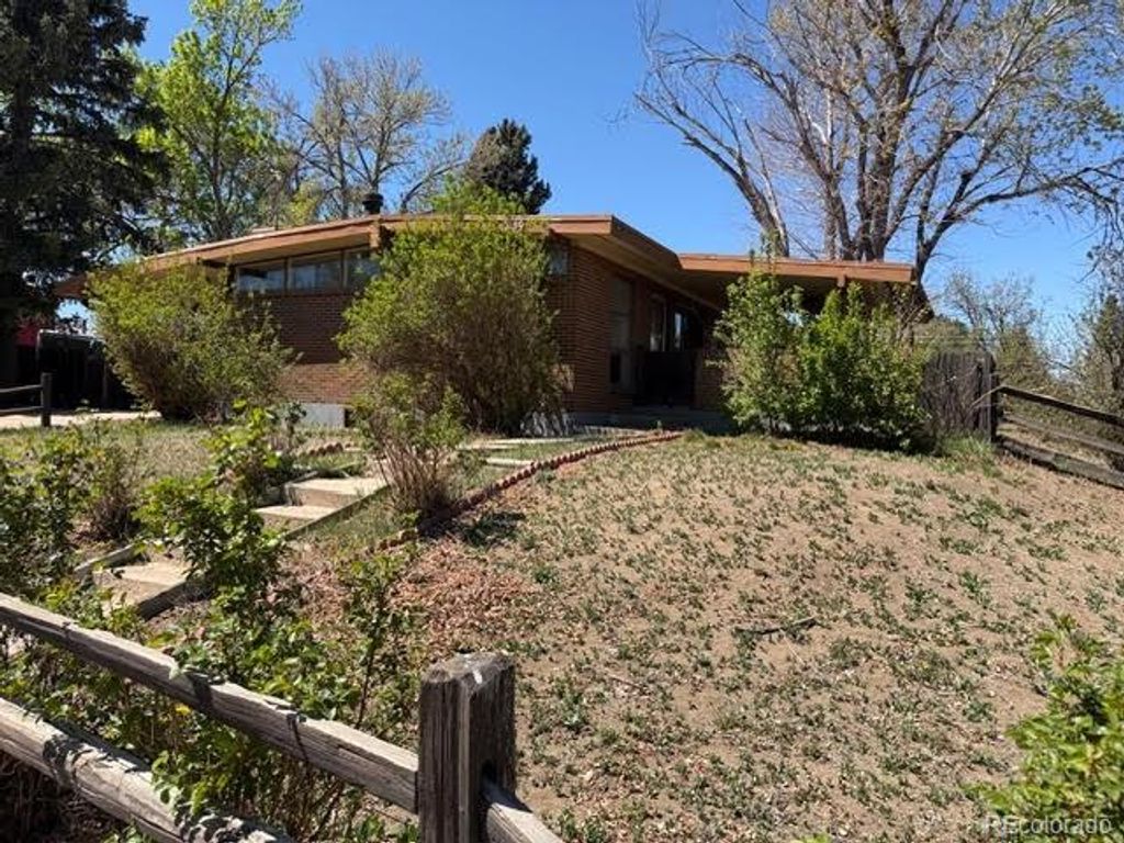 Photo of 3159 E Maplewood Avenue, Centennial, CO 80121 (MLS # 8645752)