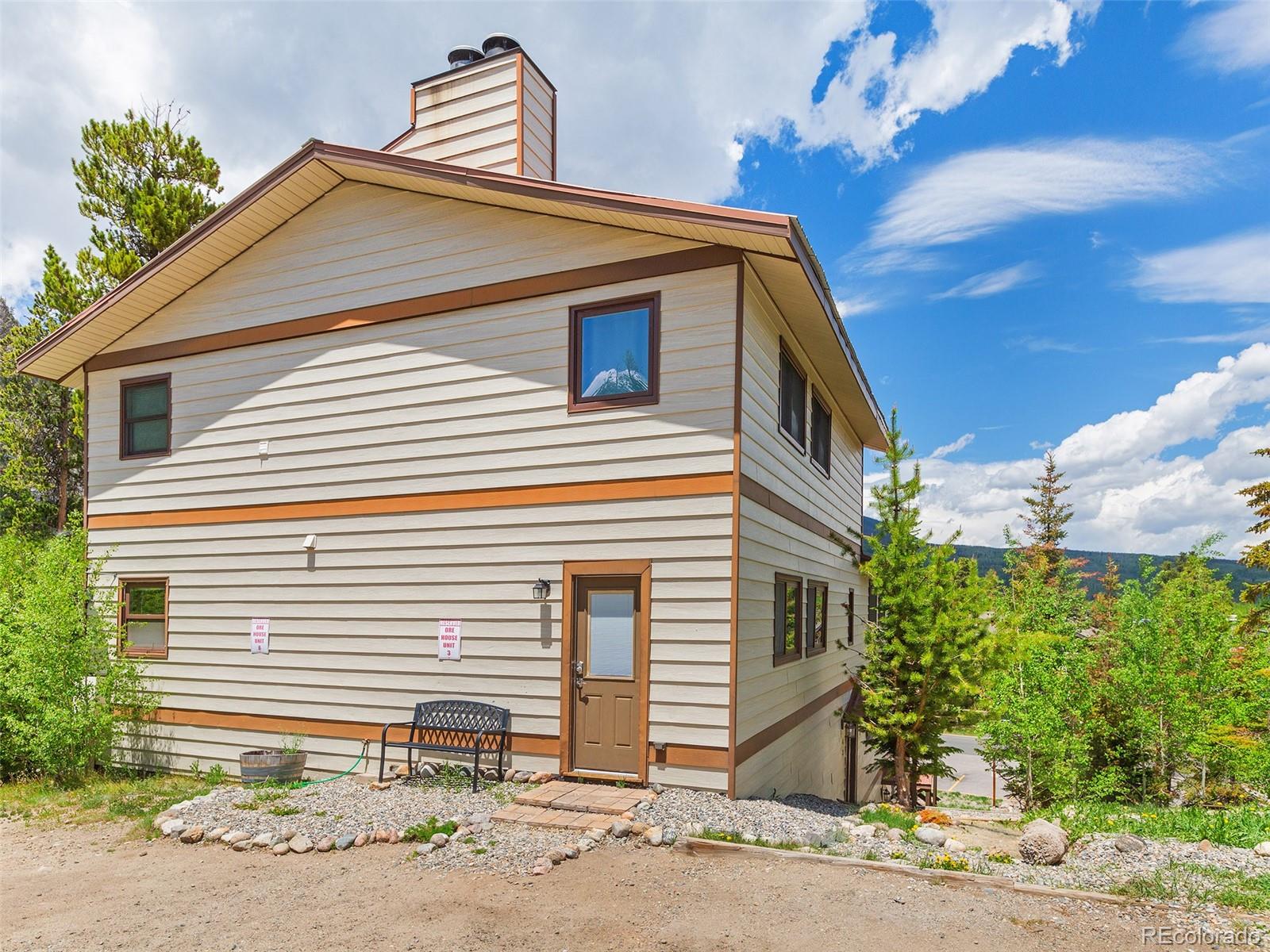 216 Pitkin Street 3