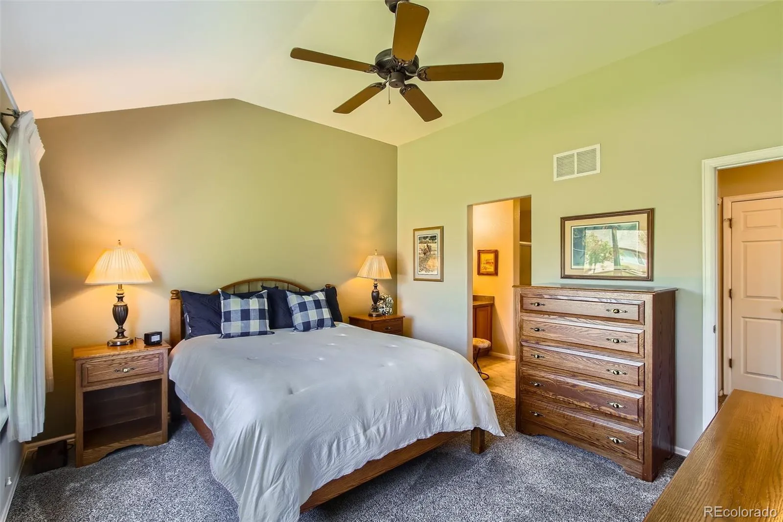 Arvada, Colorado 80403, United States, 2 Bedrooms Bedrooms, ,2 BathroomsBathrooms,Residential,Active,131137