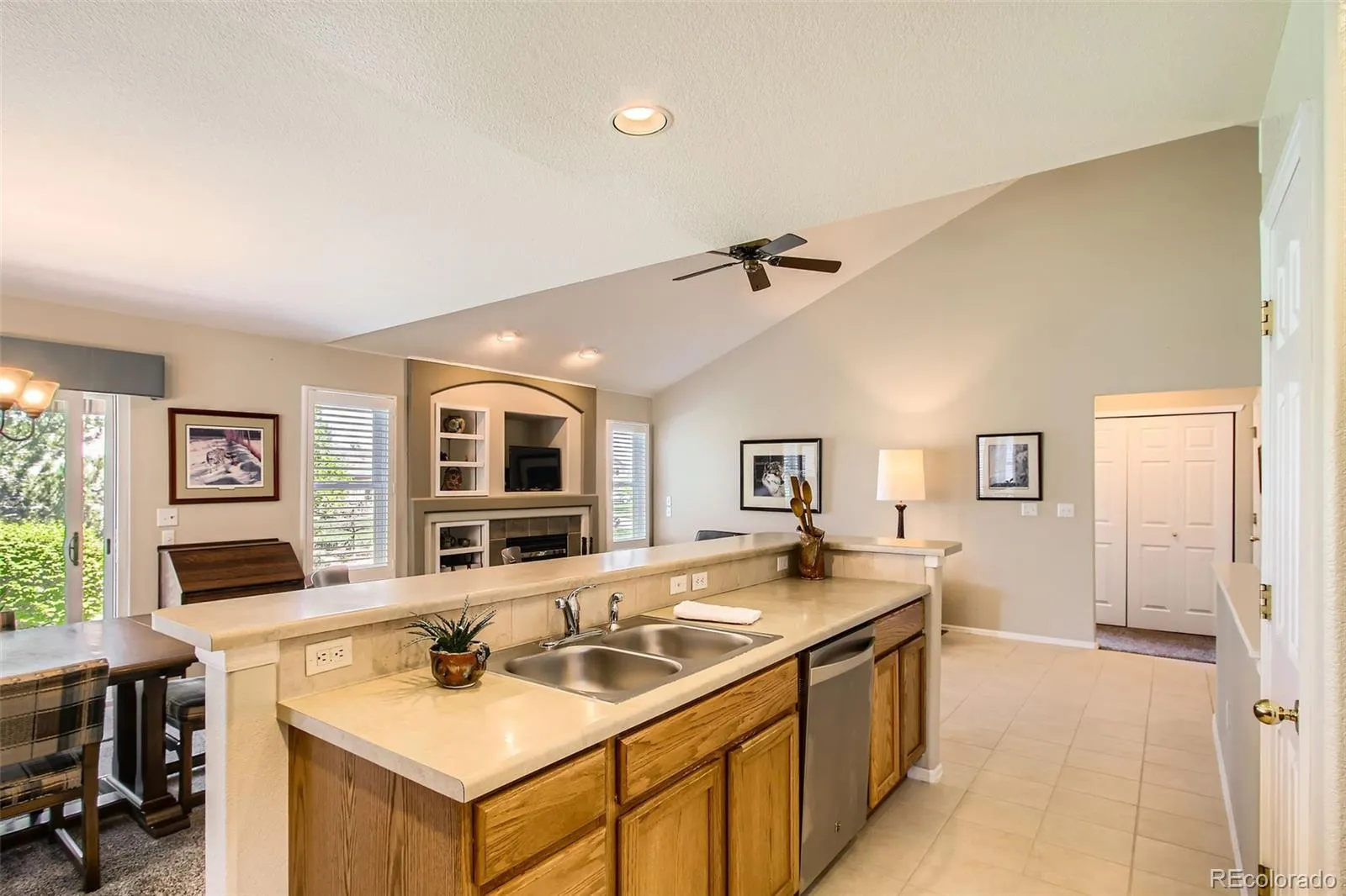 Arvada, Colorado 80403, United States, 2 Bedrooms Bedrooms, ,2 BathroomsBathrooms,Residential,Active,131137