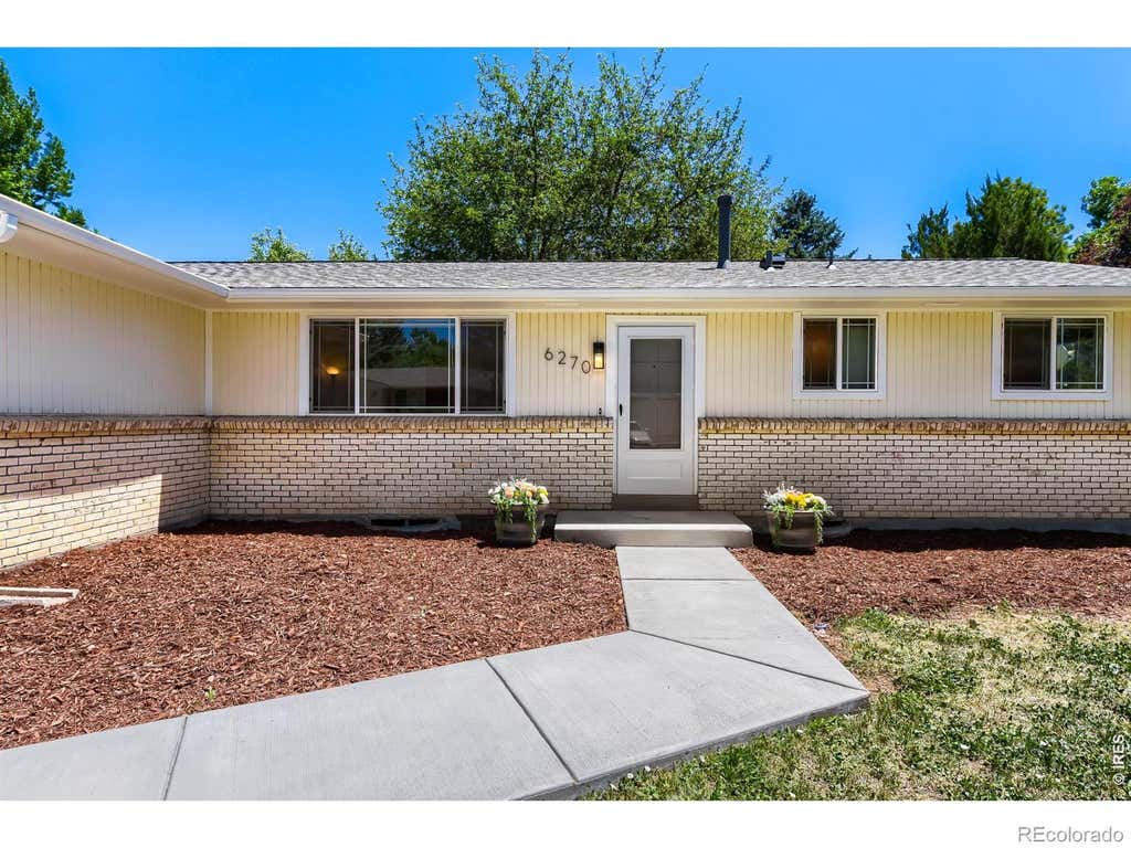 Photo of 6270 S Fenton Court, Littleton, CO 80123 (MLS # IR1065834)
