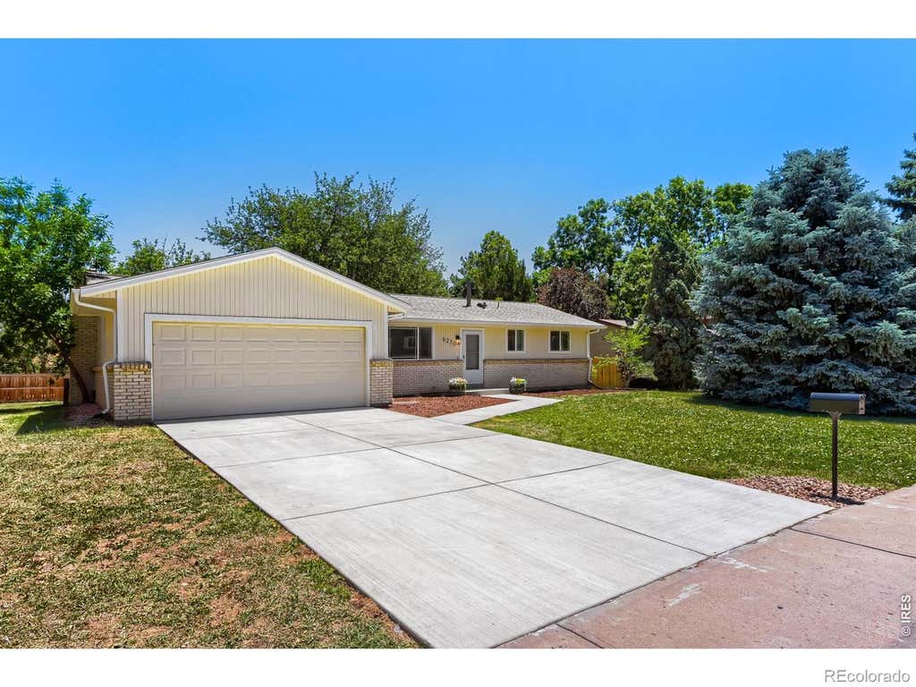 Photo of 6270 S Fenton Court, Littleton, CO 80123 (MLS # IR1065834)