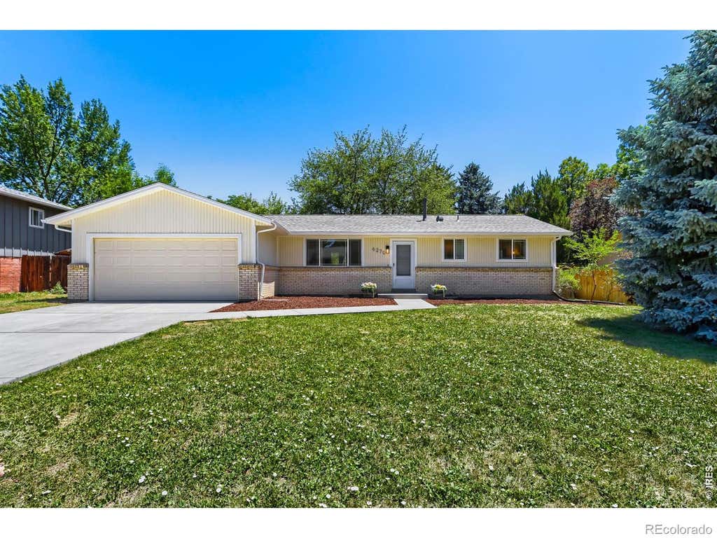 Photo of 6270 S Fenton Court, Littleton, CO 80123 (MLS # IR1065834)