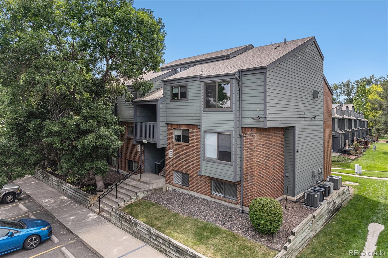 3586 S Depew Street 306