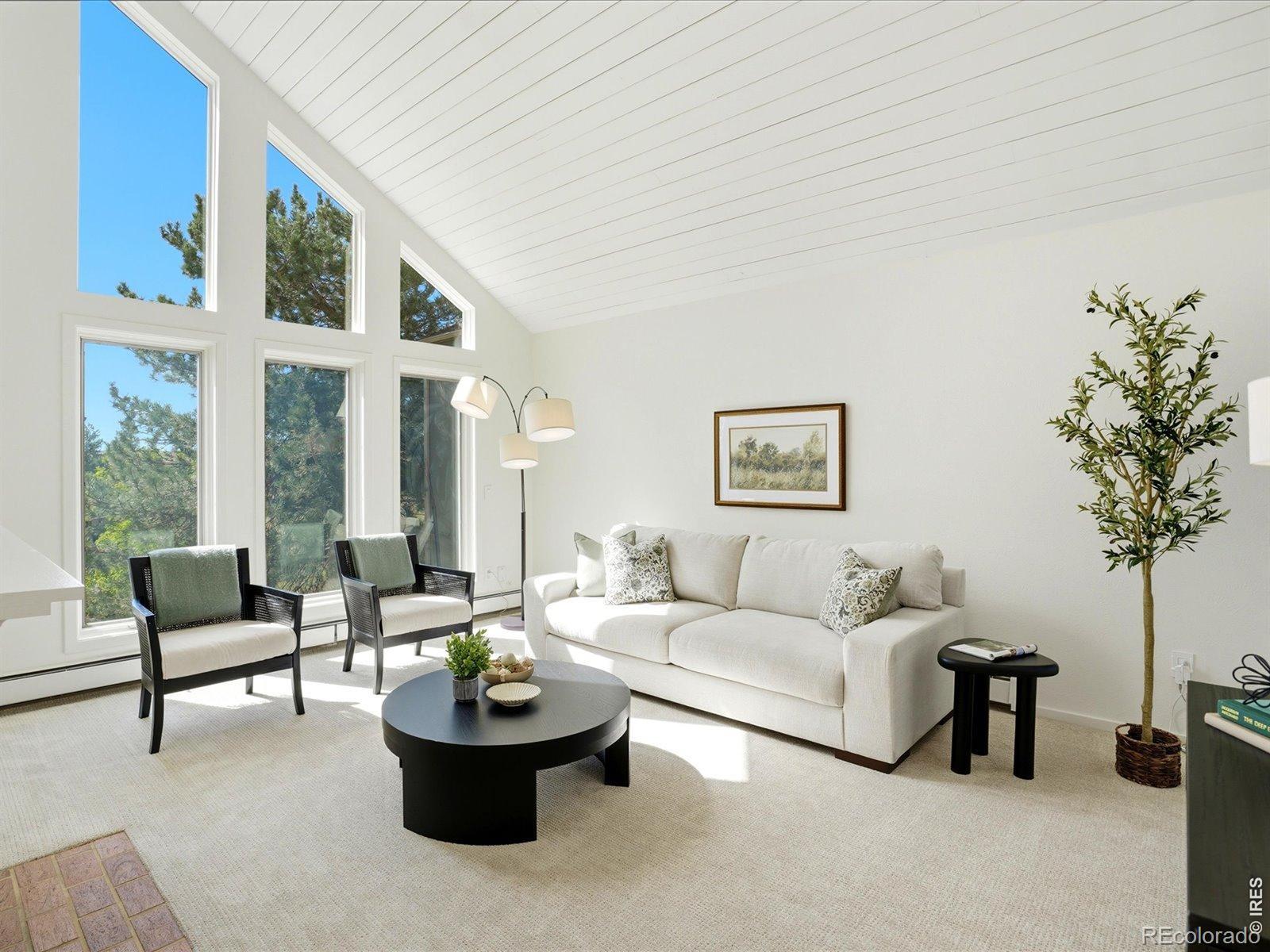 1936 Hardscrabble Drive