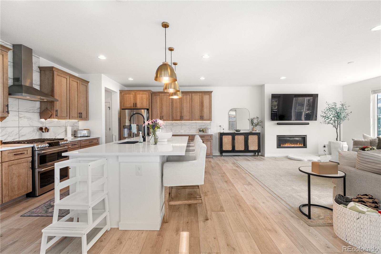 9140 Moondance Drive SW, Littleton, CO, 80125 3 9140 Moondance Drive SW