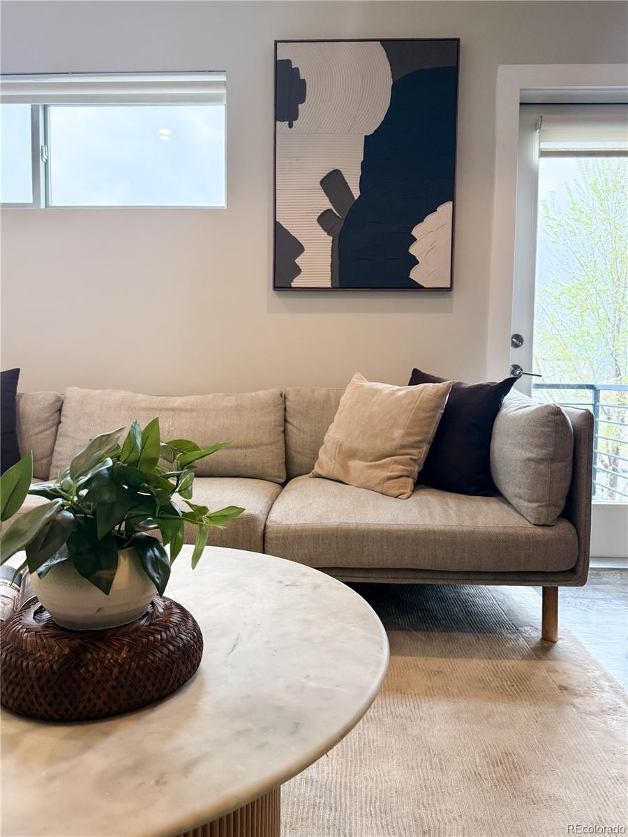 2322 Decatur Street 4