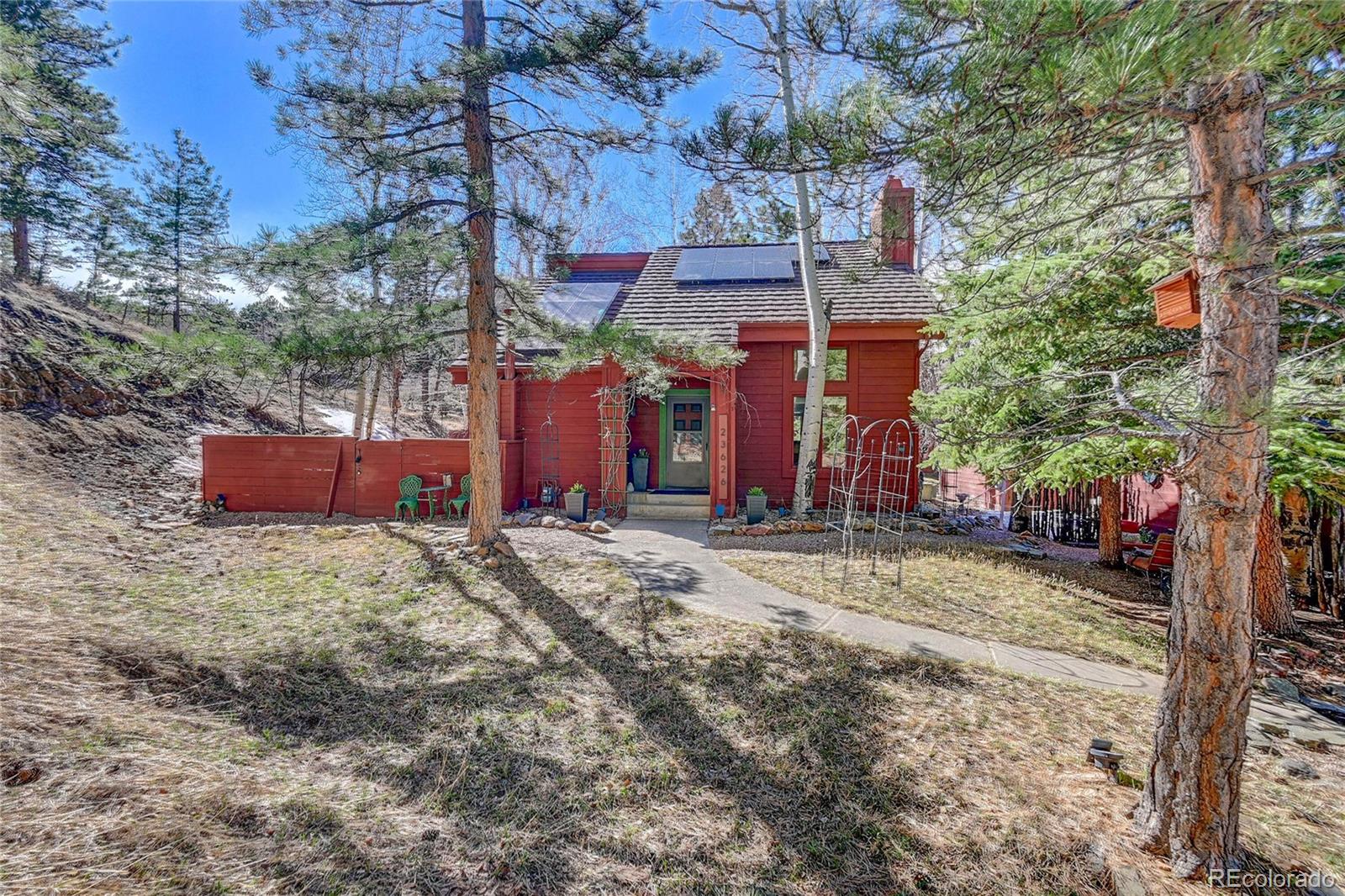 23626 Genesee Village Road