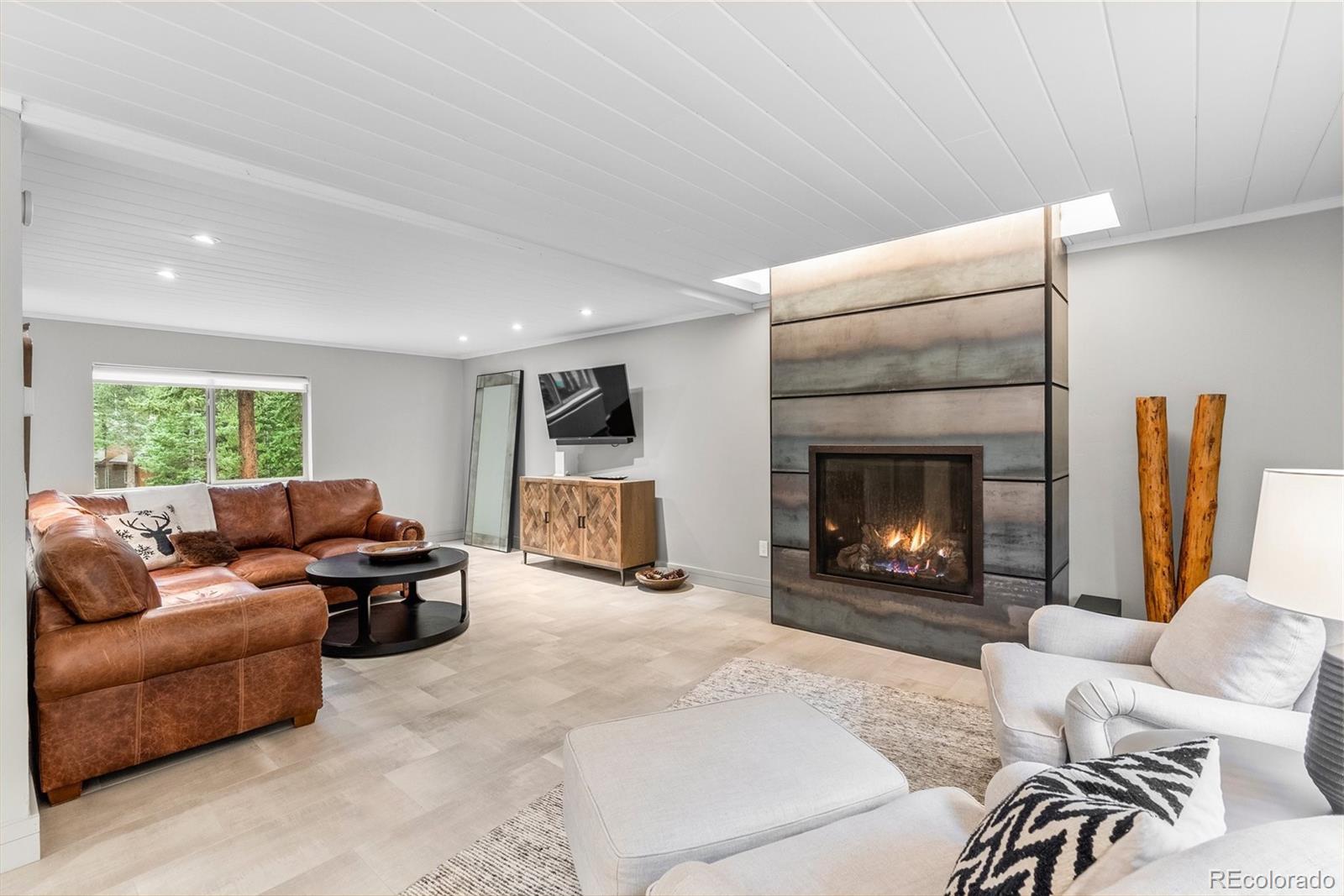 592 Brook Drive