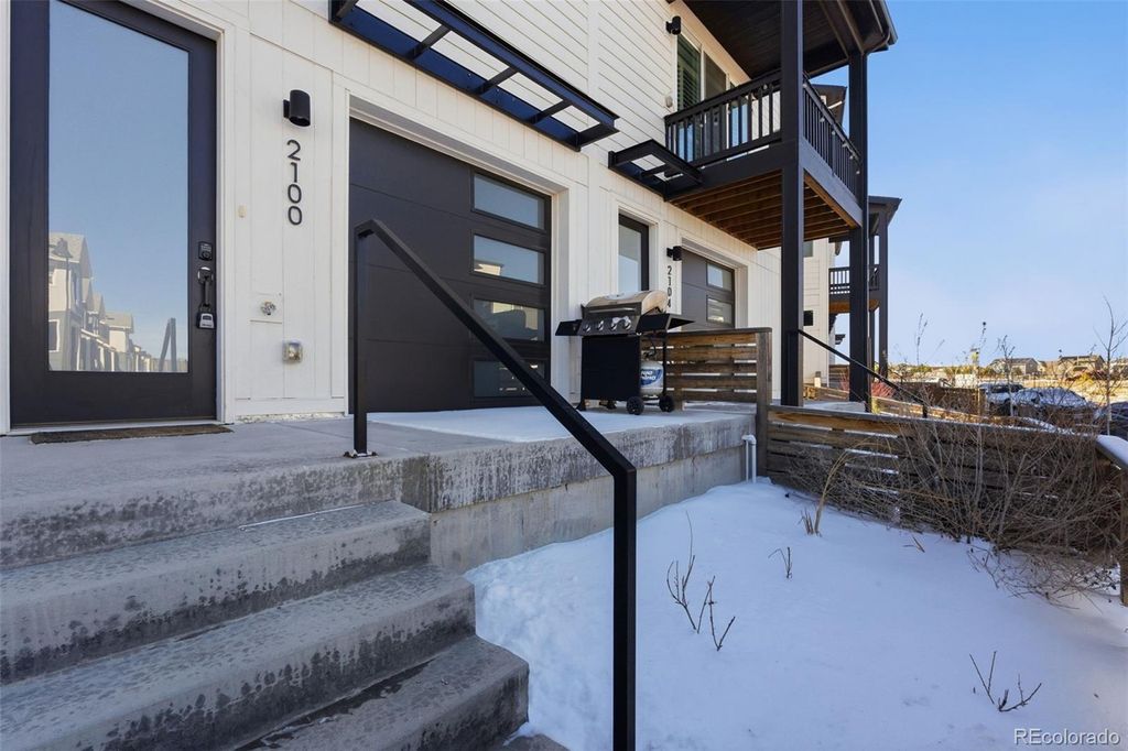 Photo of 2100 Alcott Way, Broomfield, CO 80023 (MLS # 1868613)