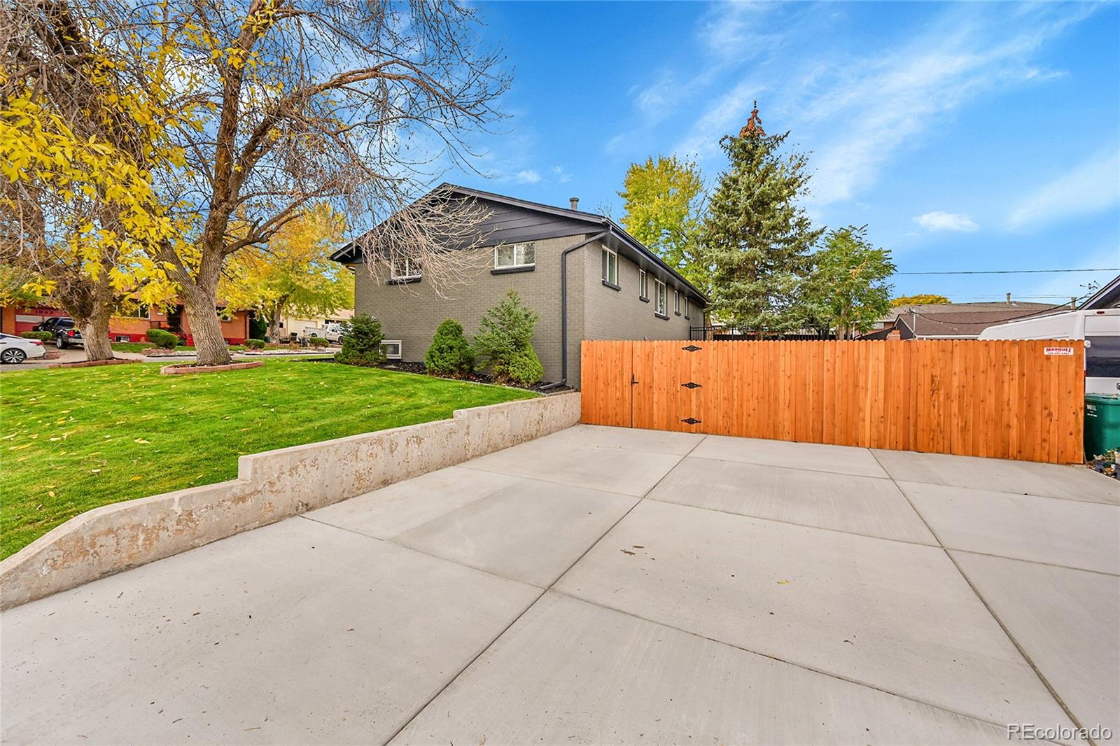 5403 Shoshone Street