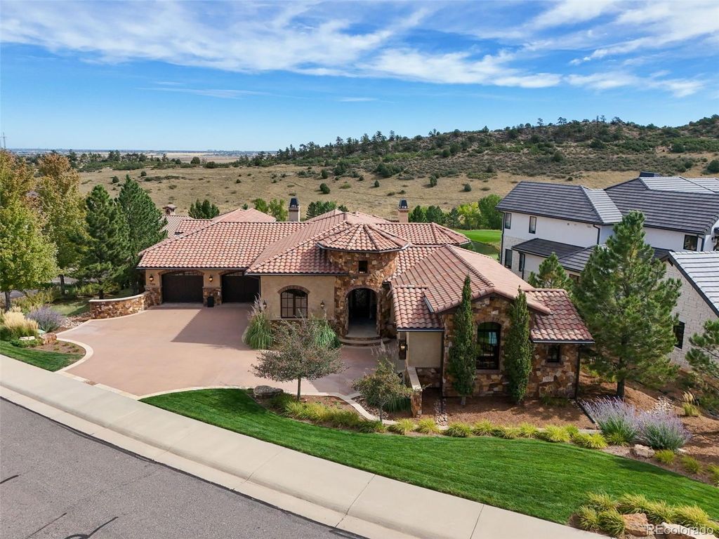 Photo of 7188 Raphael Lane, Littleton, CO 80125 (MLS # 8365633)