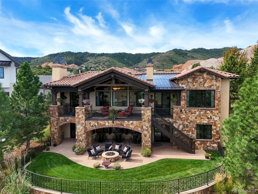 Photo of 7188 Raphael Lane, Littleton, CO 80125 (MLS # 8365633)