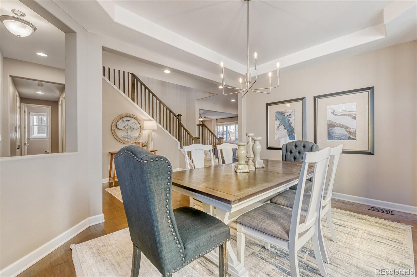 14368 Double Dutch Circle