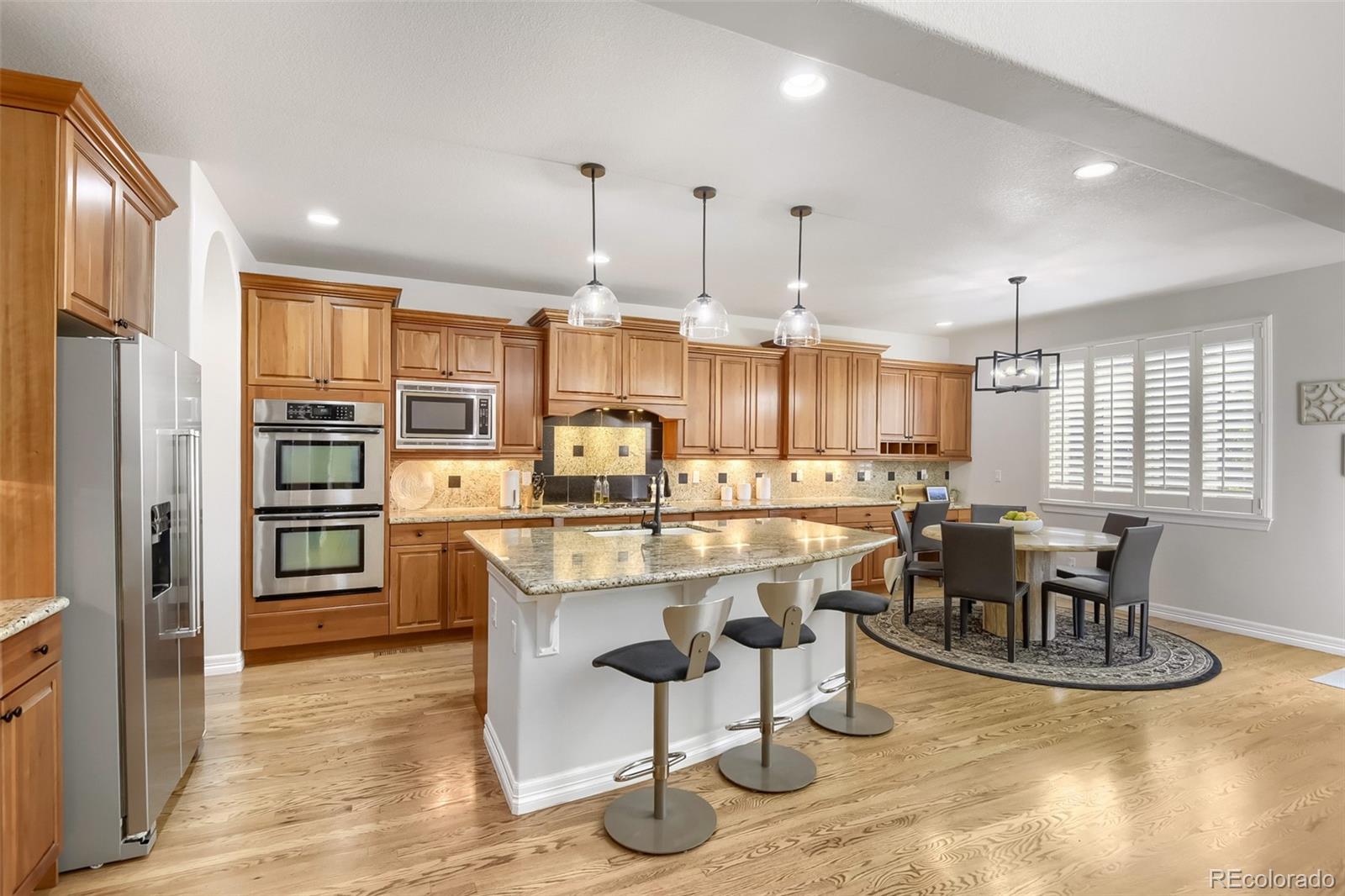 9889 Sunset Hill Circle