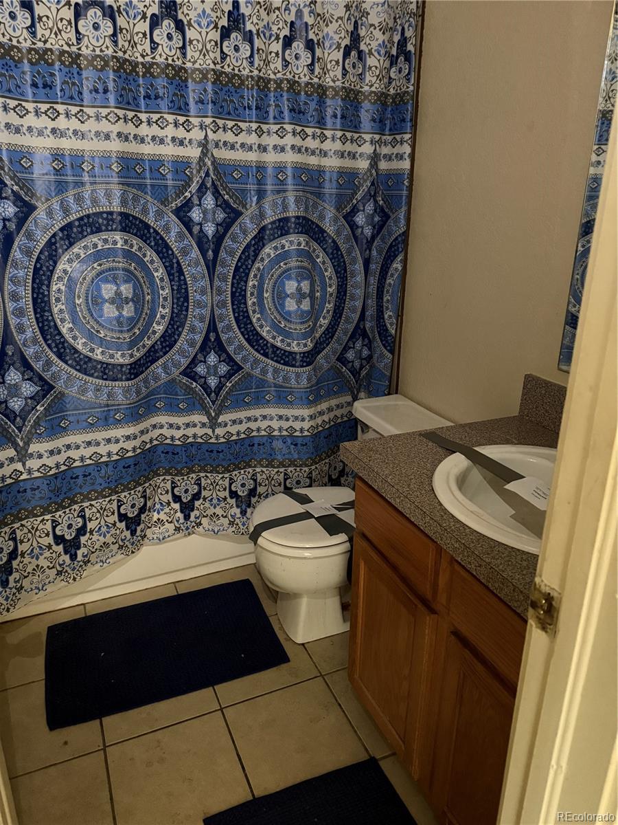 225 E 8th Avenue C14