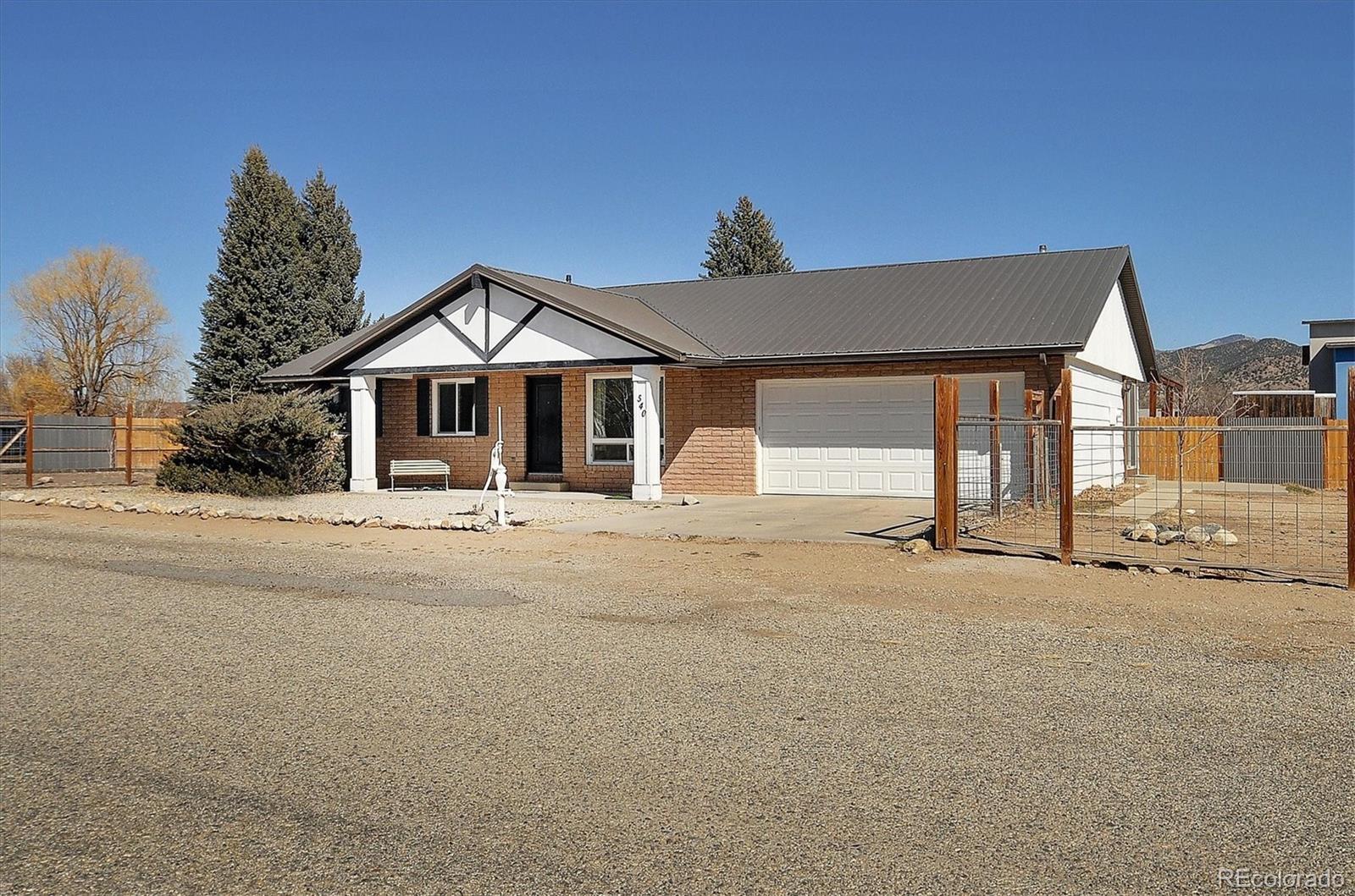 540 W Fifteenth Street