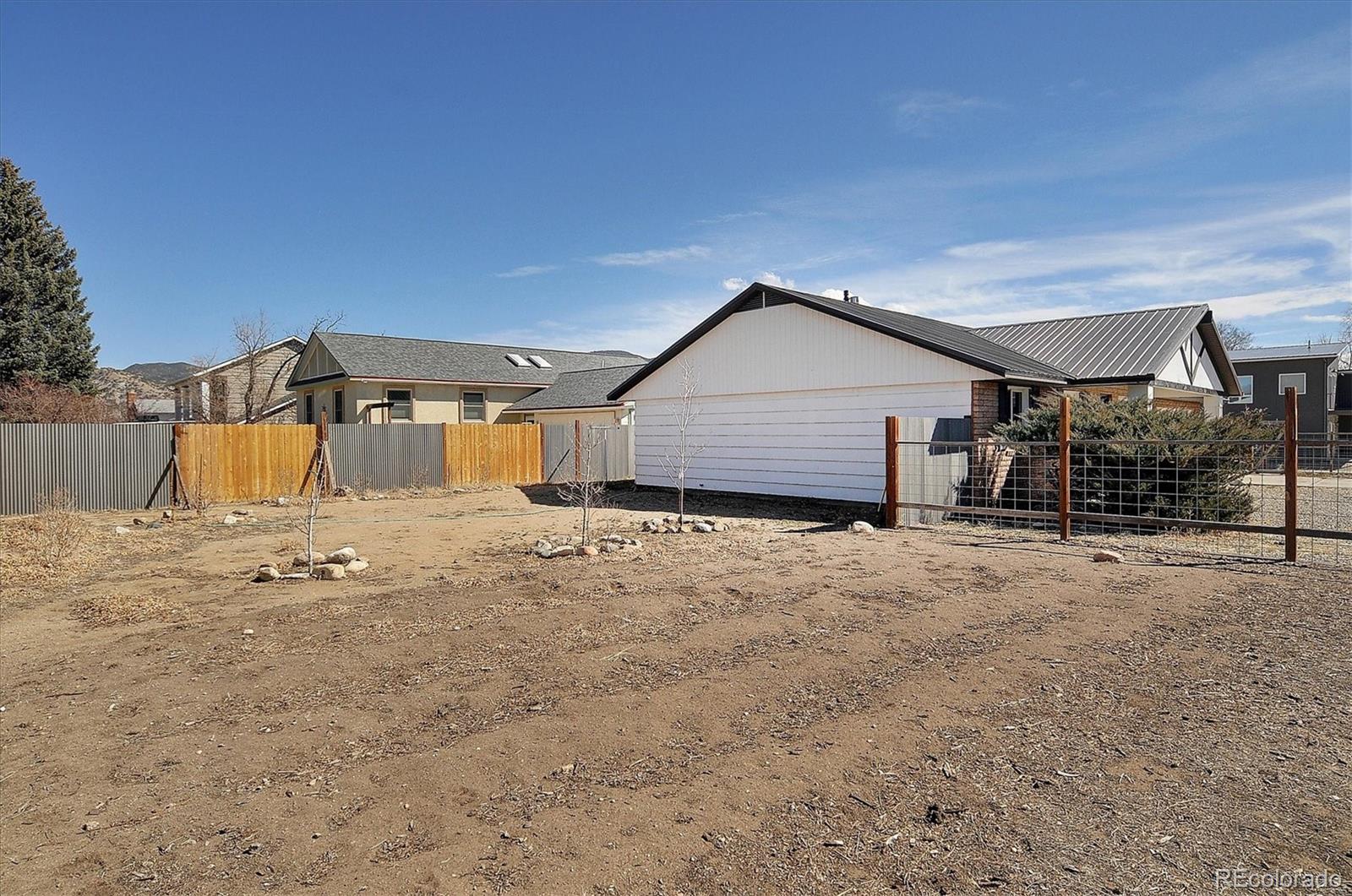 540 W Fifteenth Street