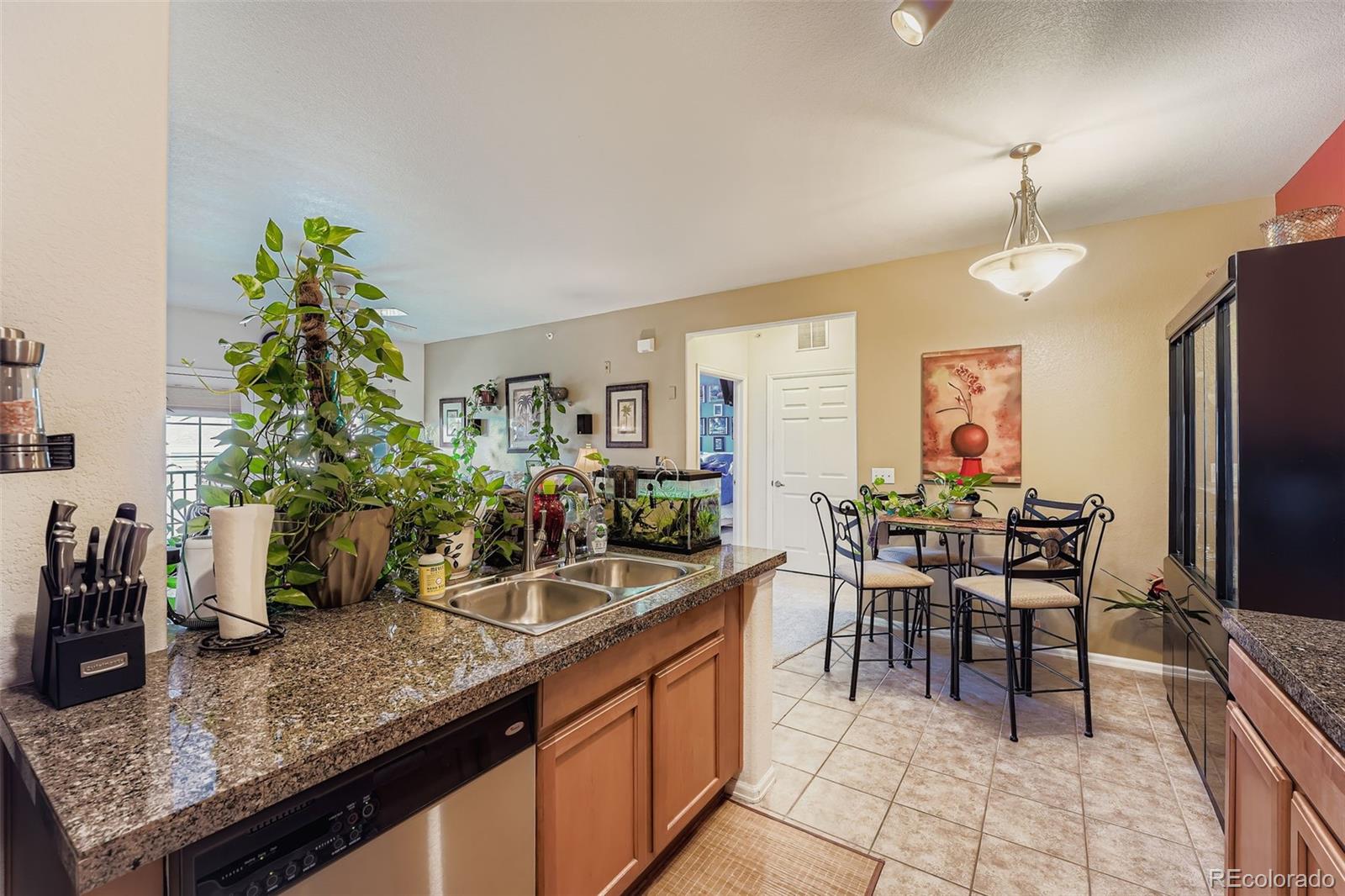 2705 S Danube Way 307