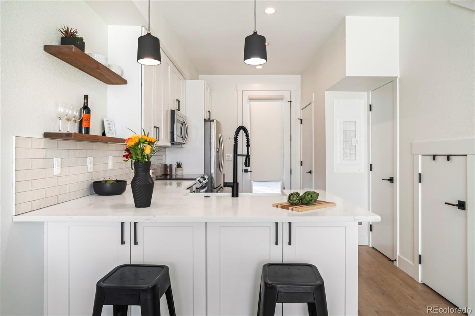 4777 Shoshone Street 9