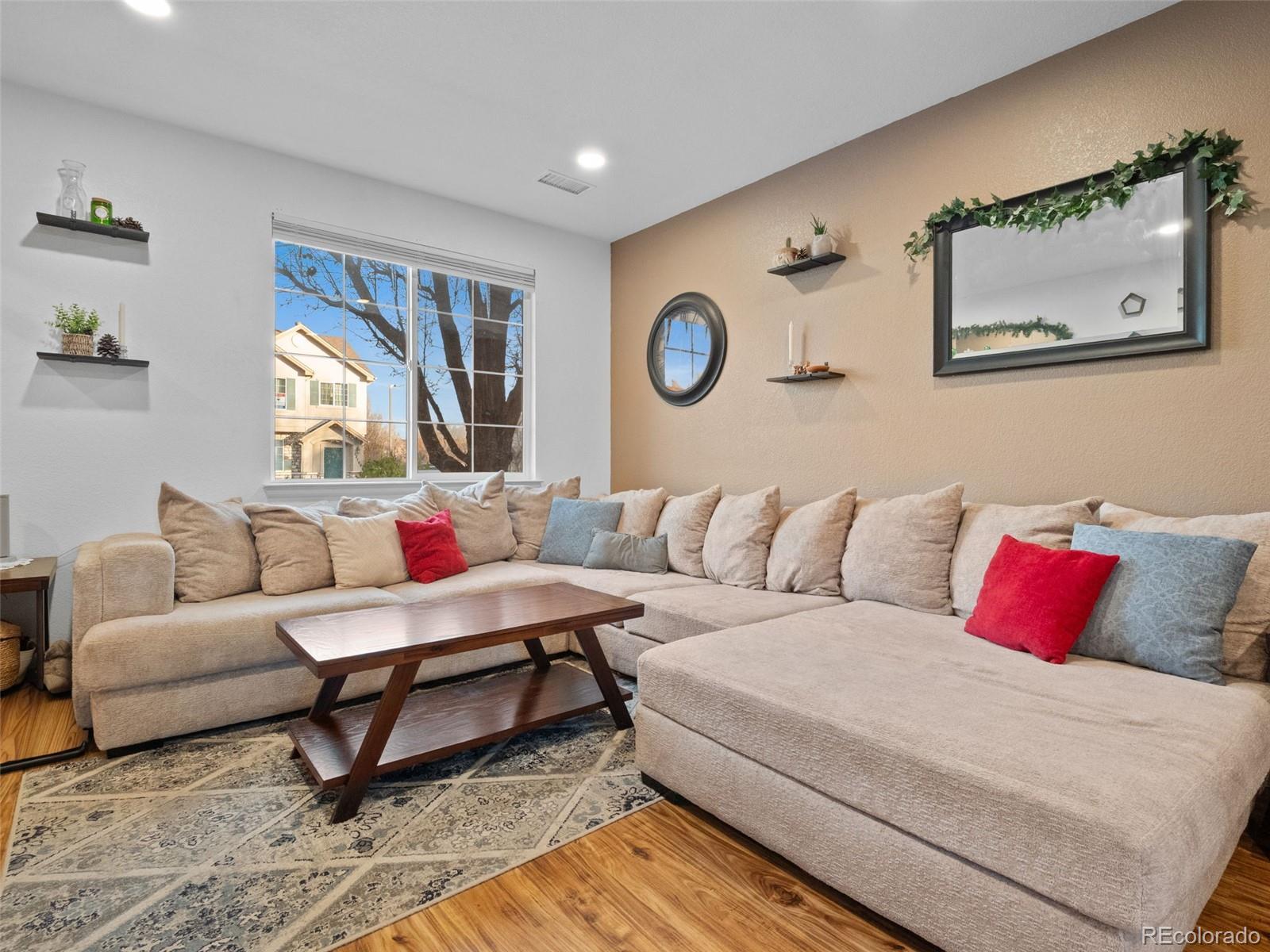 12767 Ivanhoe Street