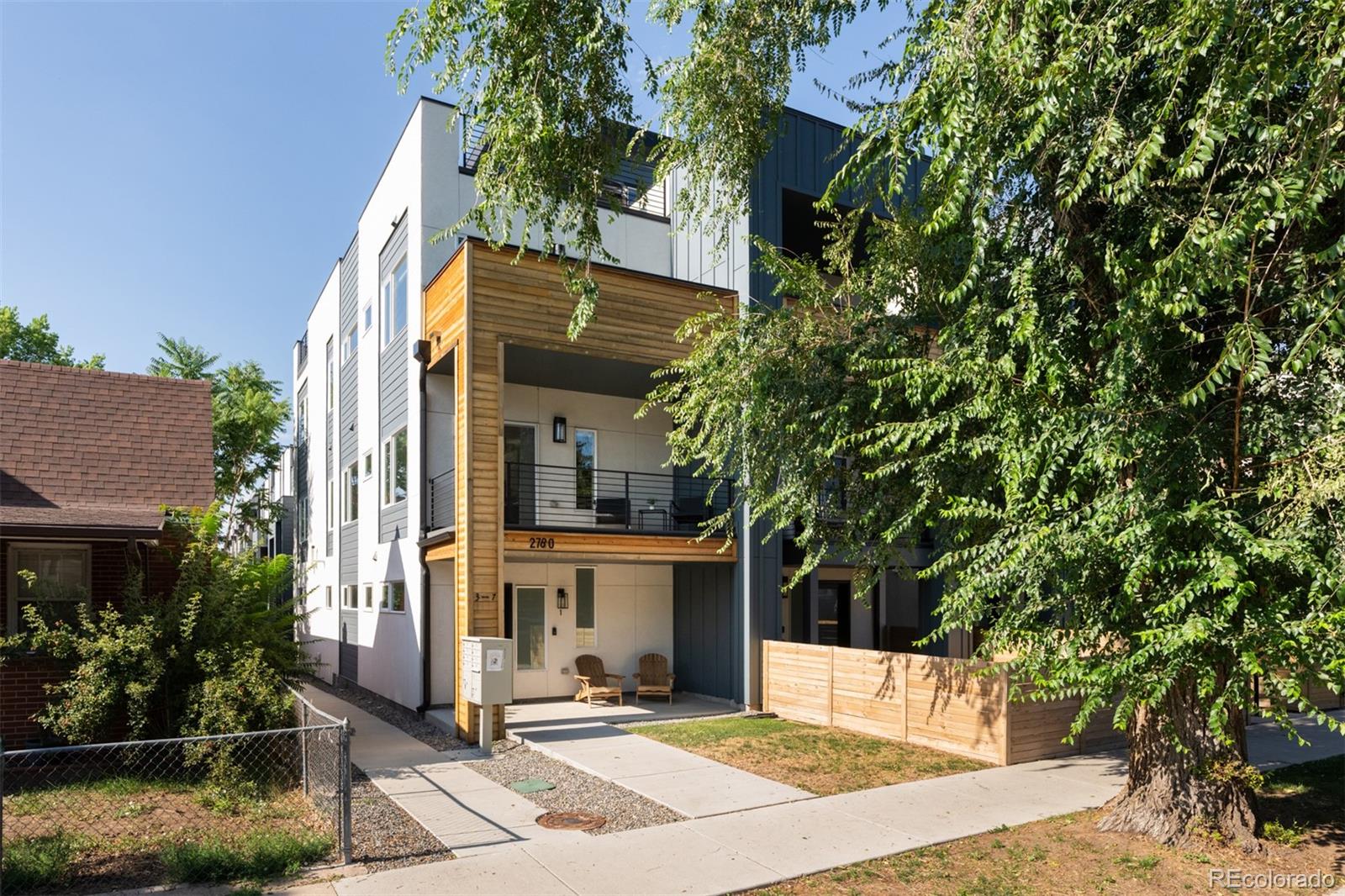 2780 W 25th Avenue 1