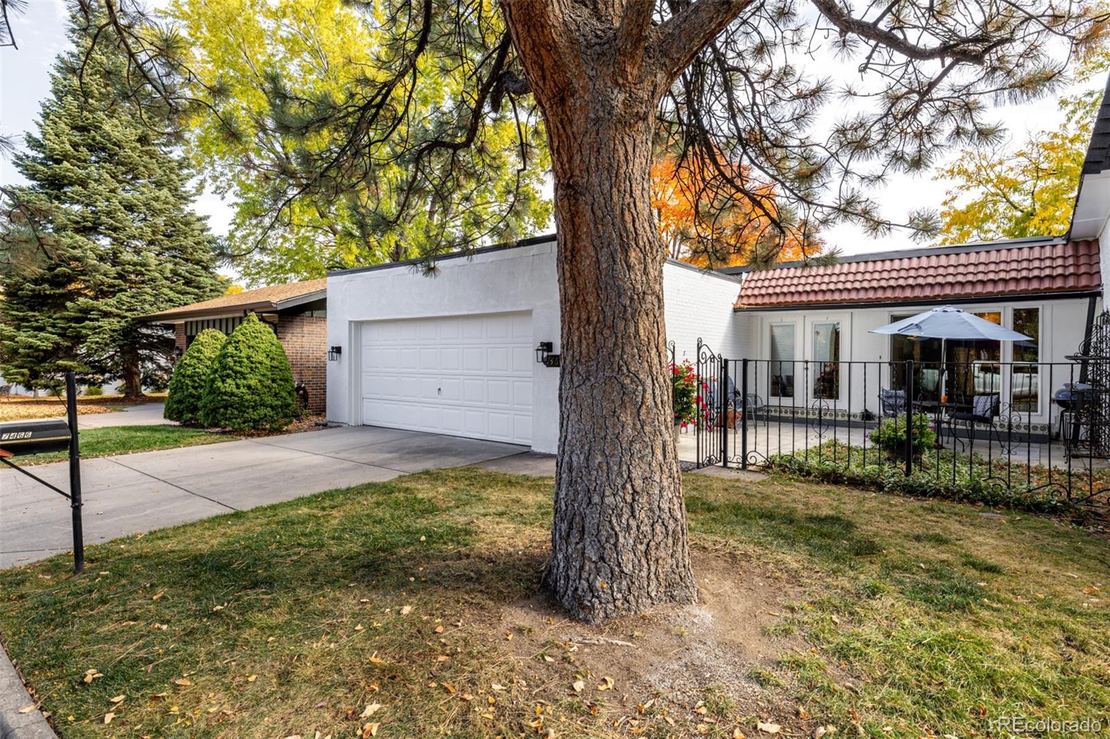 7466 W Cedar Circle