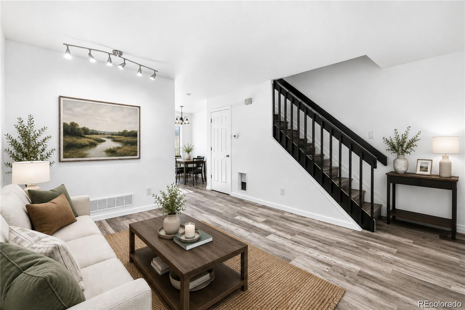 805 Summer Drive in Sugarmill Condos, Highlands Ranch CO