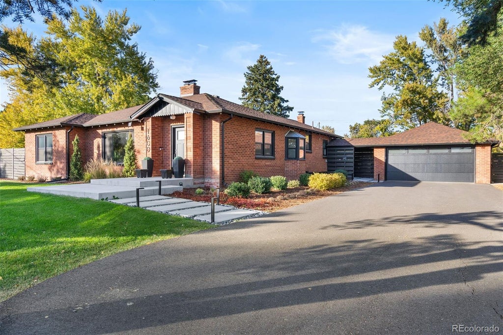Photo of 1600 Balsam Street, Lakewood, CO 80214 (MLS # 9520217)