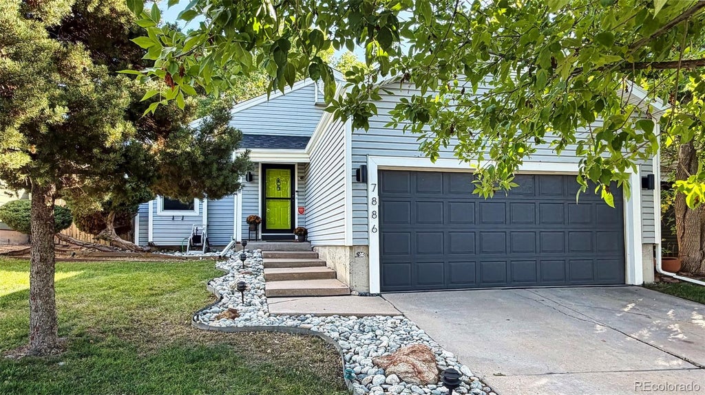 Photo of 7886 S Windermere Circle, Littleton, CO 80120 (MLS # 7054310)