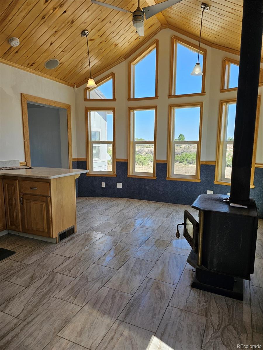 5817 County Road 105