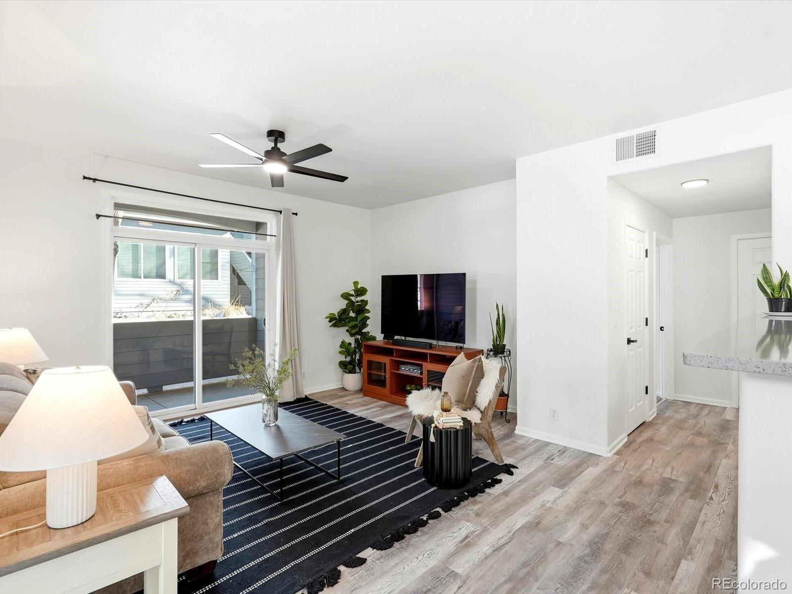 8500 E Jefferson Avenue C