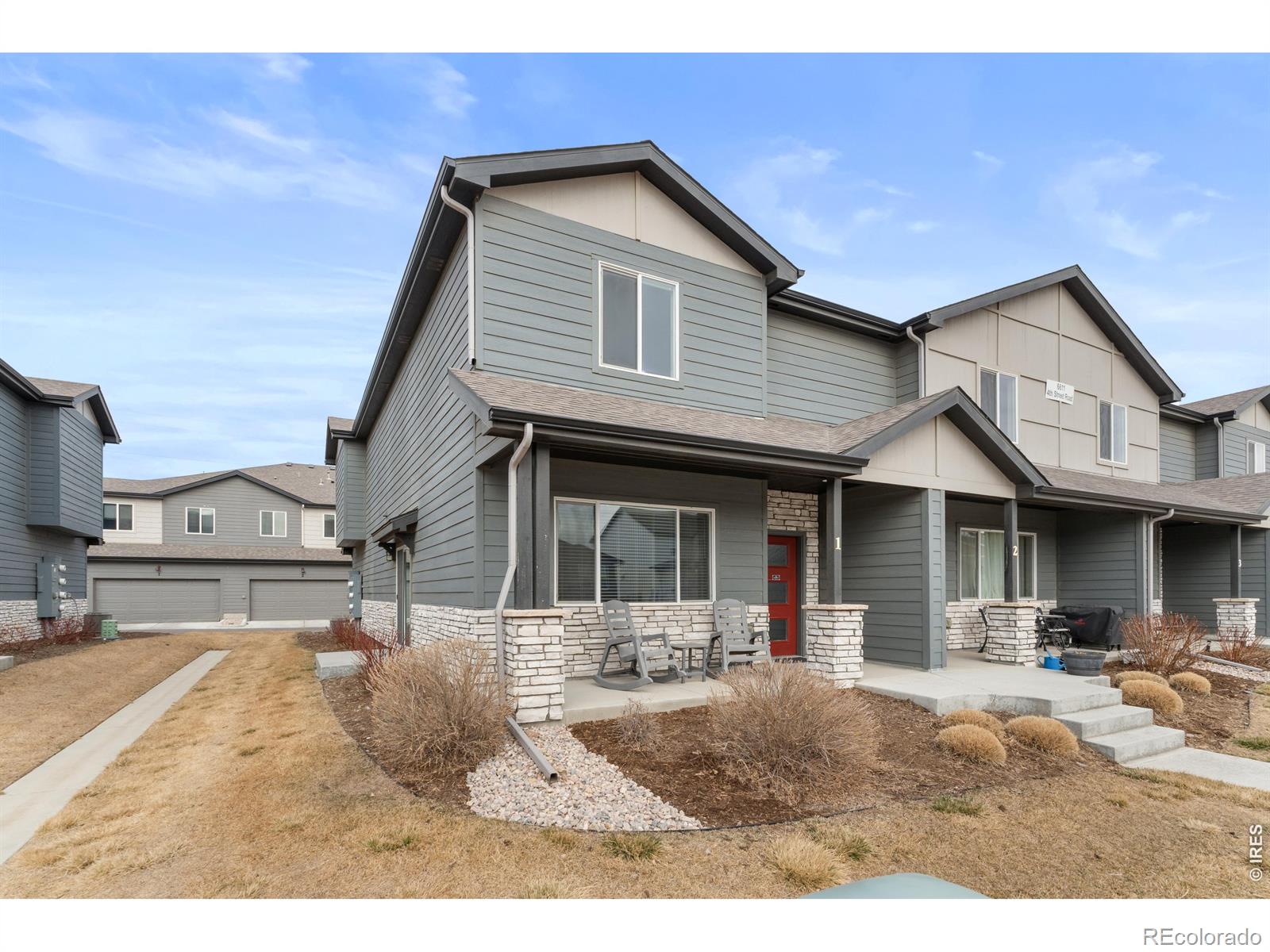6611 4th St Rd 1